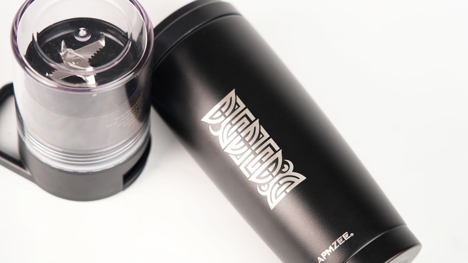 Insulated Flip Portable Blender